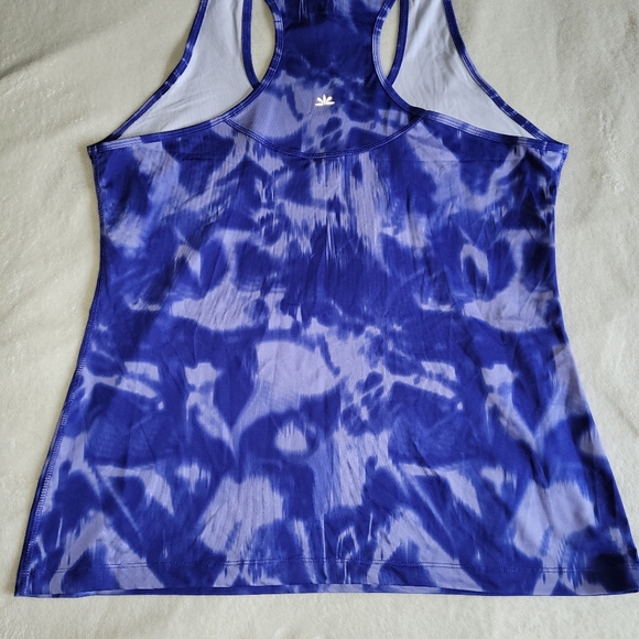 Tank - Picture 2 of 3